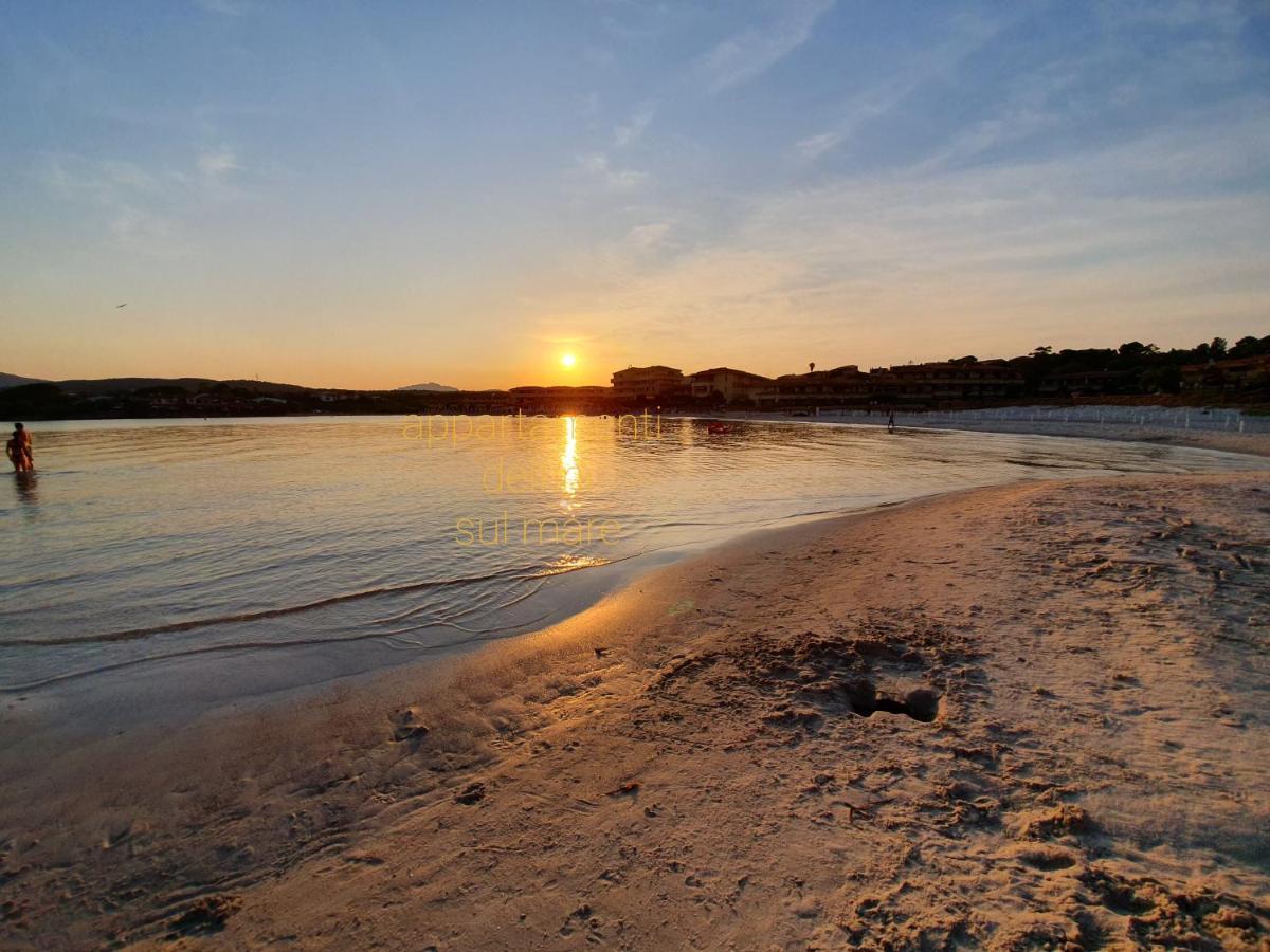 Appartamento Delfini Sul Mare Golfo Aranci Exterior foto